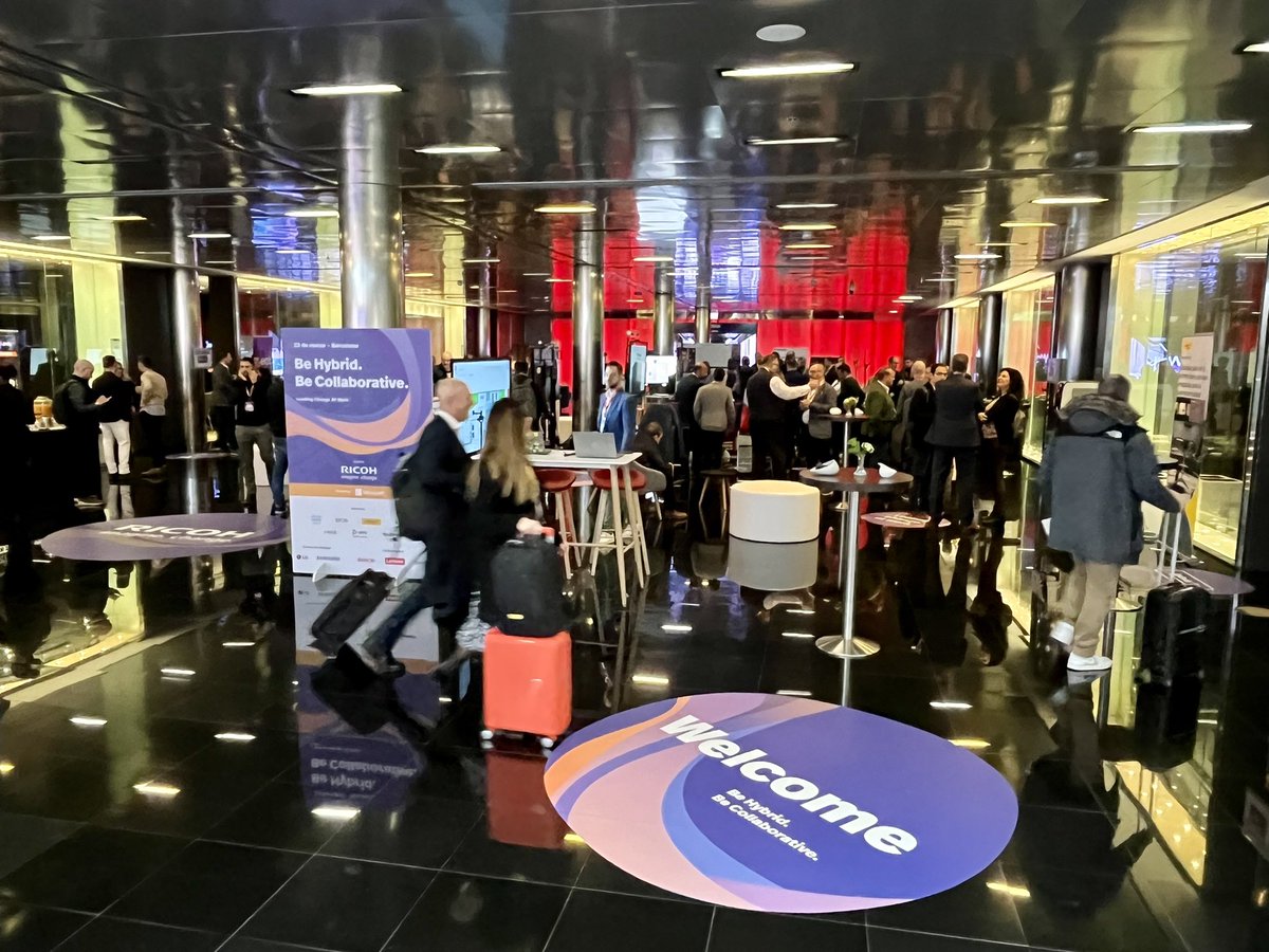ricohspain's tweet photo. Todo listo para la apertura de una nueva edición de #BeHybridBeCollaborative, el evento de referencia sobre #TrabajoHíbrido en España. Los principales fabricantes presentarán en @hyattregency Barcelona tecnología innovadora para el puesto de trabajo del futuro. https://t.co/SFnuFMsXSS