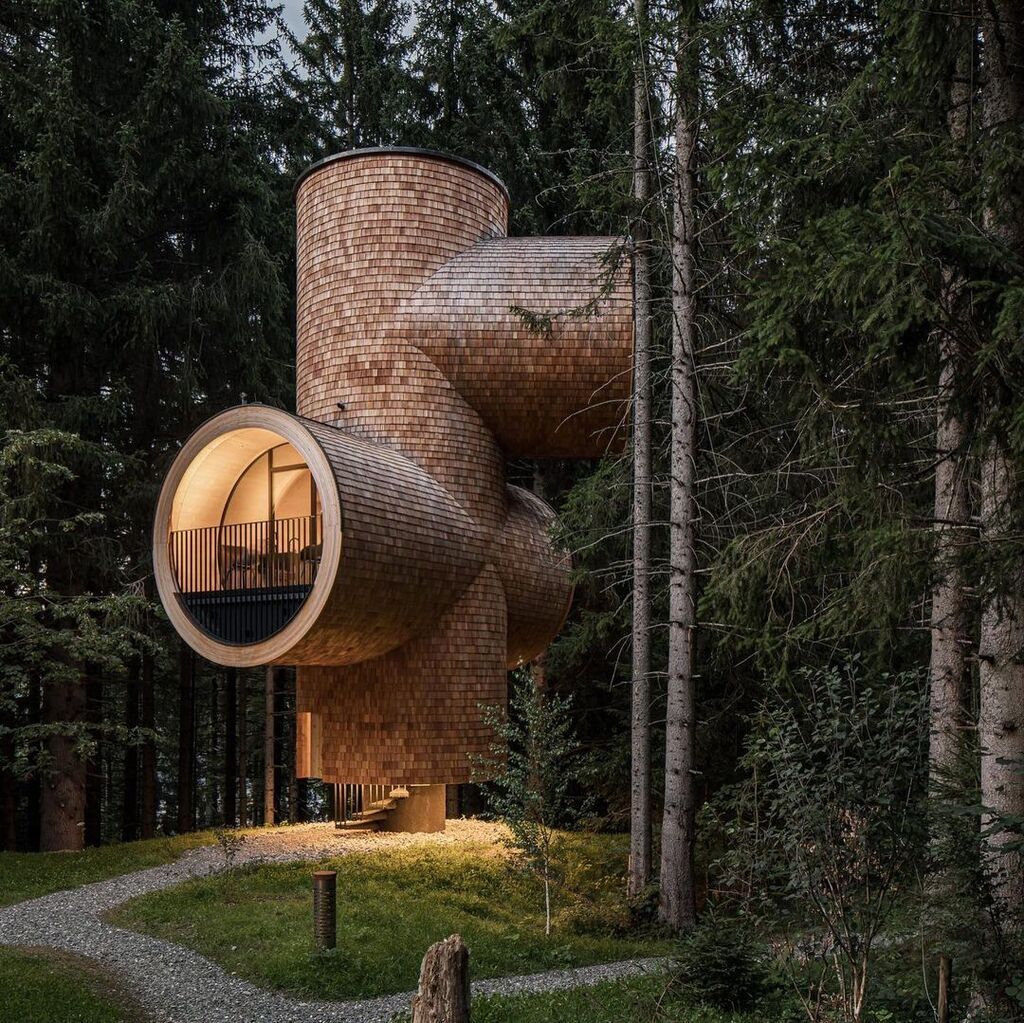 DANISH DESIGN tweet media