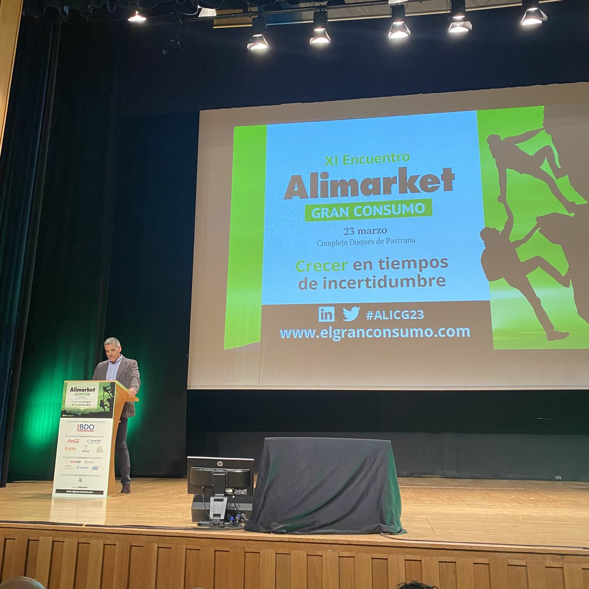 dani_visa's tweet photo. Arrancamos! Incertidumbre? #ALICG23 #granconsumo https://t.co/sAsTleGhQJ