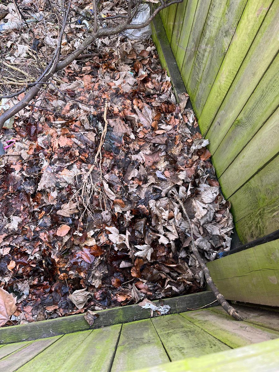 Yesterday, part of the Newcastle #CourtofProtection team at <a href="/irwinmitchell/">Irwin Mitchell</a> spent some time helping <a href="/NewcastleCC/">Newcastle City Council</a> to tidy up our lovely city. We used some of our volunteering allowance to collect rubbish &amp; being thanked &amp; called ‘wonderful people’ by local people made our day ✨