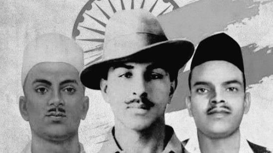 HistoryCell's tweet photo. "धार्मिक अंधविश्वास और कट्टरपन हमारी प्रगति में बहुत बड़े बाधक हैं। ये हमारे रास्ते के रोड़े साबित हुए हैं और हमें उनसे हर हालत में छुटकारा पा लेना चाहिए।"
-शहीद भगत सिंह https://t.co/r7NTWezamb