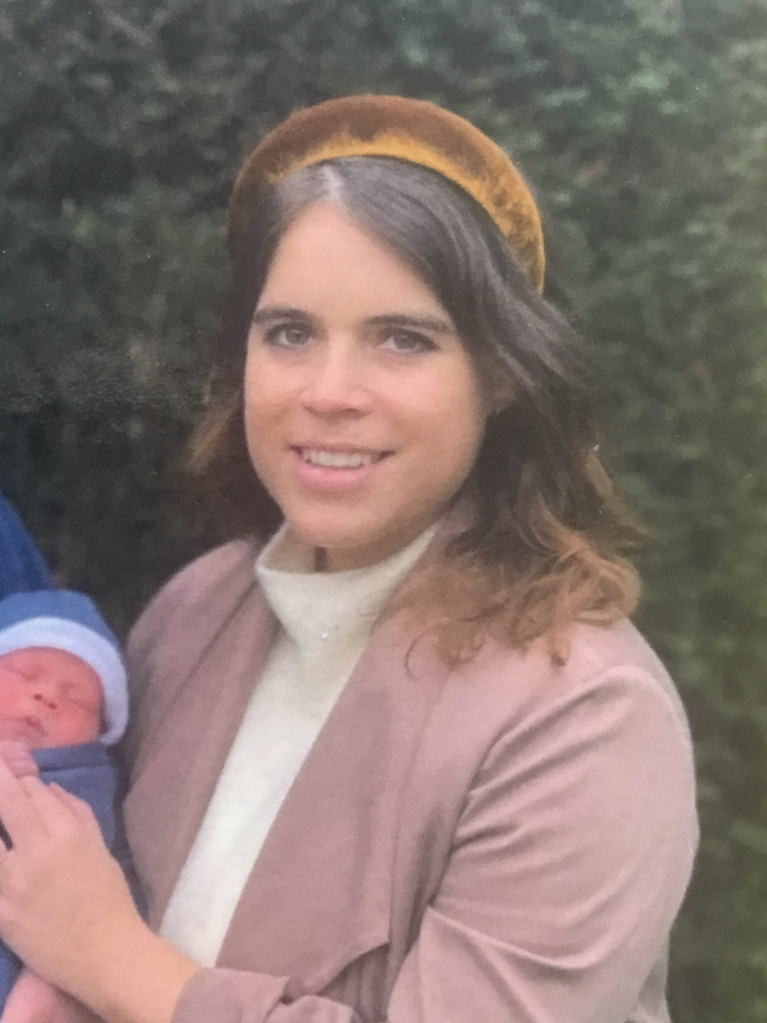 A very happy birthday to Princess Eugenie. 