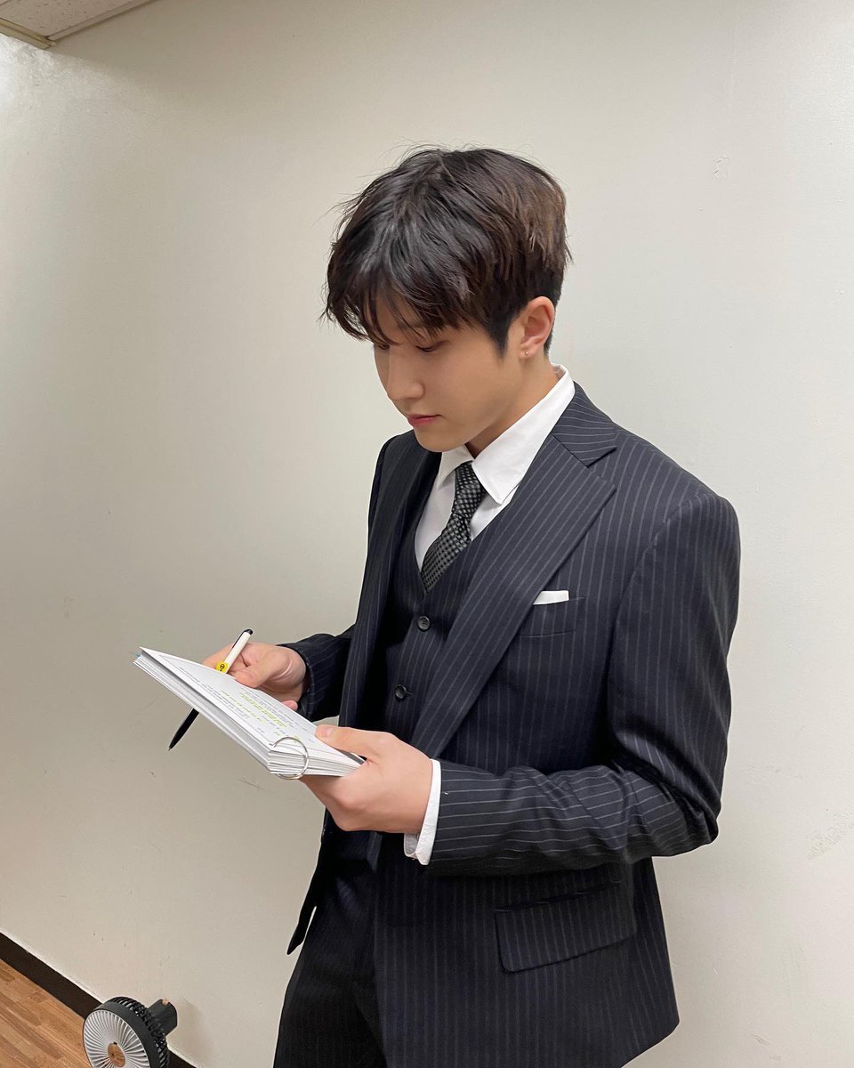 jinwoopudding's tweet photo. 230319 #JINST
"Goodnight🌙"
ᴖᴥᴖ
#아스트로 #ASTRO #진진 #JINJIN #ジンジン #朴真佑 @offclASTRO
🔗https://t.co/F0xyKIdbSB https://t.co/eNbOurjSUW