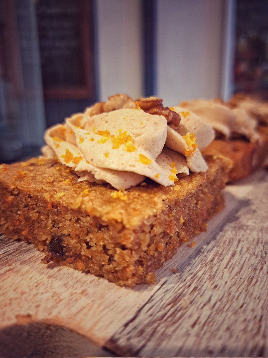 FlourlessBaker's tweet photo. Happy Thursday 😊 This morning  we have lovely carrot cake with vanilla &amp; cinnamon buttercream @MerrionTree 👩‍🍳
#cake #thursdaymorning #baking #handmadewithlove #localshop https://t.co/a30Udrpe3P