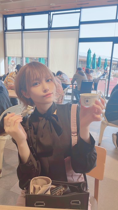 コスプレイヤーえい梨のTwitter画像38