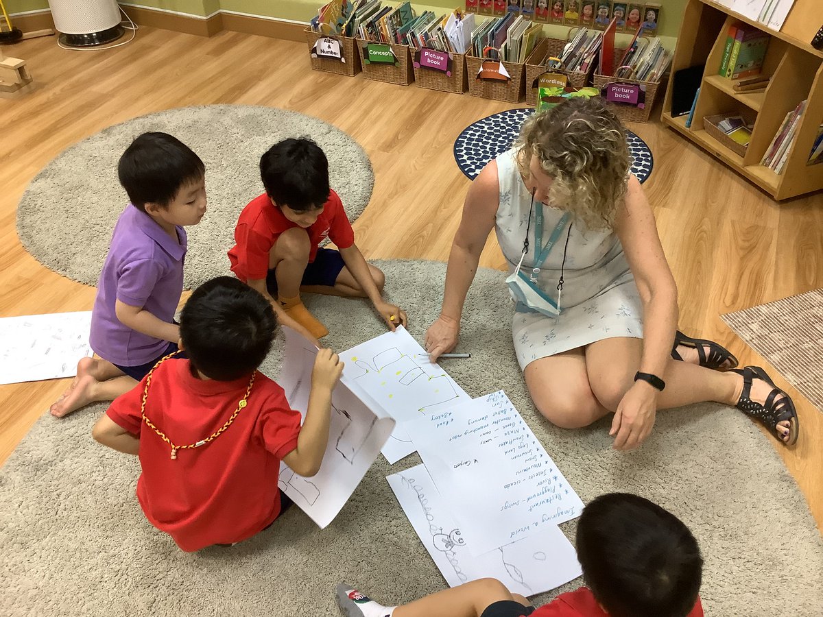 #NISTis storytelling @EYNIST. From planning, to selecting materials and organizing our ideas, our Early Years students are creating a world to tell our stories @AmberJTay @davidgostelow1 @tarayvettedavis @JB_Rowe @mjohal_24 @Verushkadevries @laurenhateleyc @orikaelson