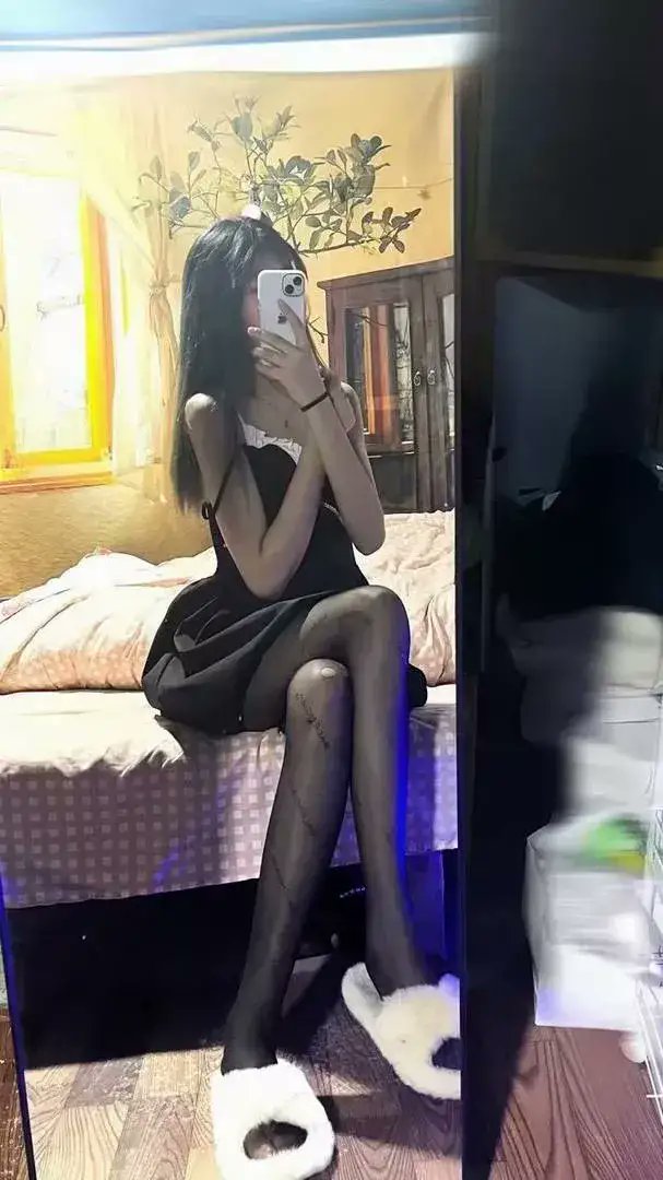 fei0709's tweet photo. 才来推特，需要注意什么呢#女绿 #反差婊 #妓女 #婊子 #骚逼  #精厕 #肉便器 #辱骂 #贱货 #贱逼 #下贱 #精厕 #鸡吧套  #羞辱 #母狗 #母畜 #洗脑 #调教 #粗口 #文爱  #反差m
#母狗 #反差婊 #女德 #男尊女卑 #羞辱 #屁眼 #肛塞 #憋尿 #女德教育 https://t.co/wdrsqAjW9a