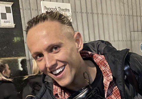 BoohTheLost's tweet photo. Come and join our Facebook group for some interesting fundraising raffle news coming soon @Glenn_Adamson
#LondonMarathon #fundraiser #MakeaWish #BatTheMusical https://t.co/Q9n03CCvXY