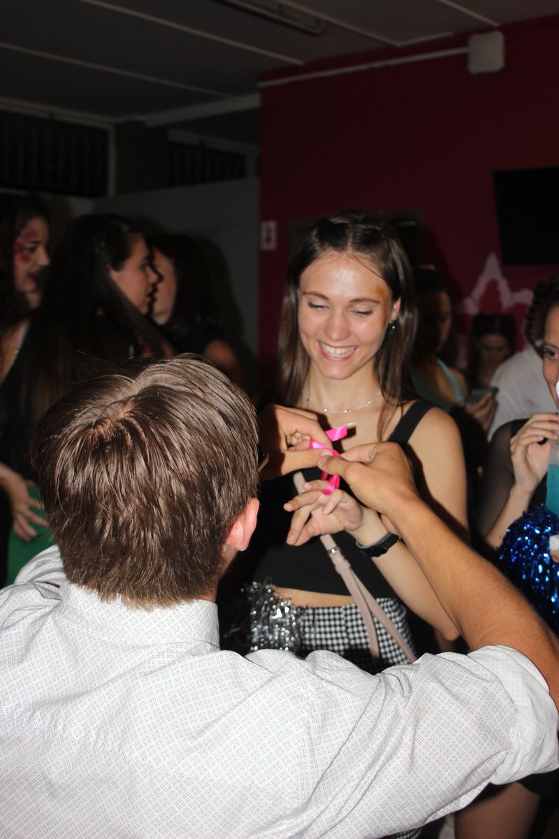 𝔼𝕟𝕘𝕒𝕘𝕖𝕞𝕖𝕟𝕥 𝕒𝕜𝕤𝕚𝕖 

We had a blast at our nerds and cheerleader engagement with our slepies, Soetdorings. 
We are counting down the days to the wedding and are super excited for the rest of the term with them. 🫶🏼🏈 

☁🎀☁🎀☁🎀
#mynwu
#mystudent
#diepienkkoshuis