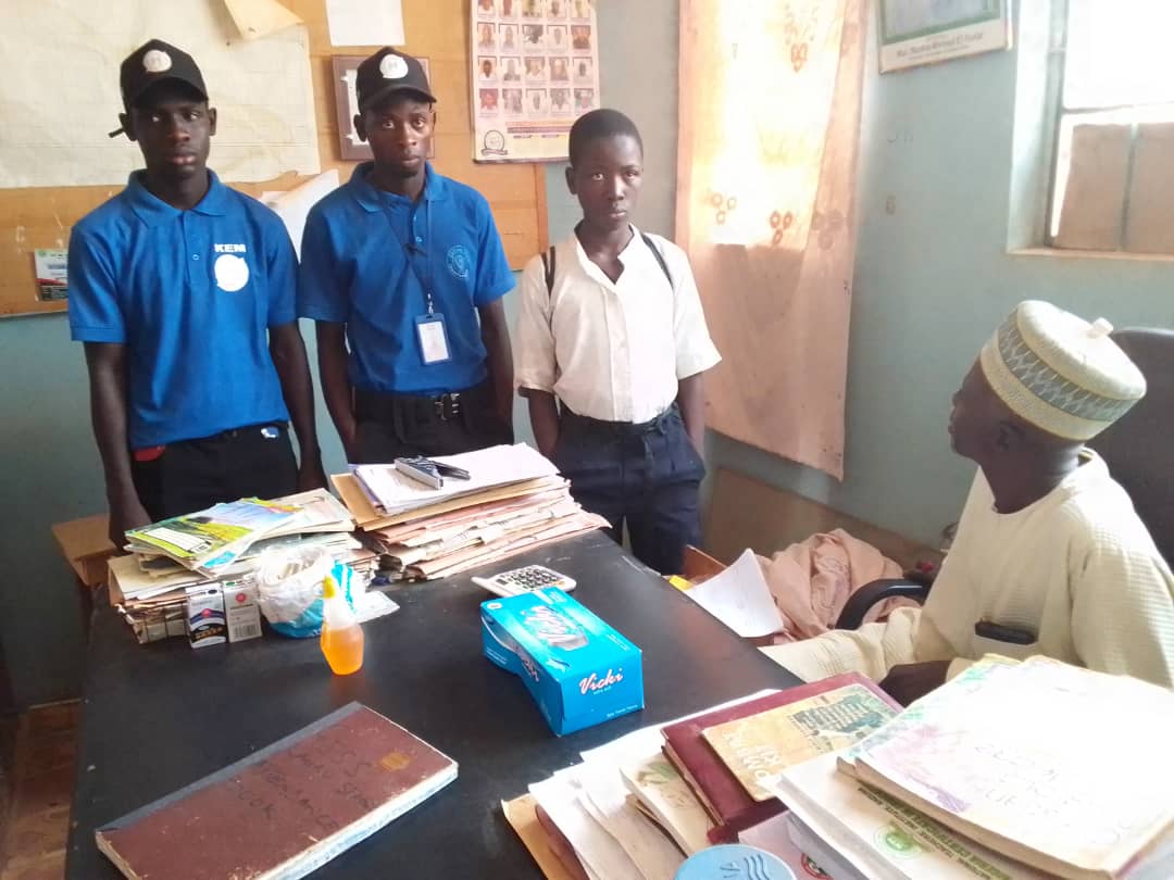 <a href="/EduMarshalsKad/">Kaduna State Education Marshal</a> say no to bunking during school hours. This student seen roaming the street during school hours was led home, dressed up, advised, walked him to school and was handed over to the School Authority. <a href="/elrufai/">Nasir Ahmad El-Rufai</a> <a href="/Kaduna_MoE/">Ministry of Education</a> <a href="/AHayatu/">® المهندس ادم حیاة</a> <a href="/leads_nigeria/">Legal Awareness for Nigerian Women (LANW)</a> <a href="/MuyiwaAdekeye/">Muyiwa Adekeye</a>