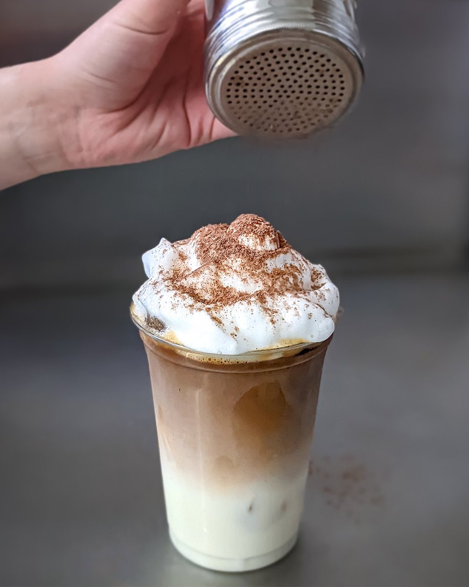 eatc1ty's tweet photo. In the mood for iced coffee? Weβve got you covered - check out our amazing iced coffee options across campus π§π
#cityuni #citylondon #cityunilondon #londoncoffee #citylondonuniversity https://t.co/lubp363nDZ