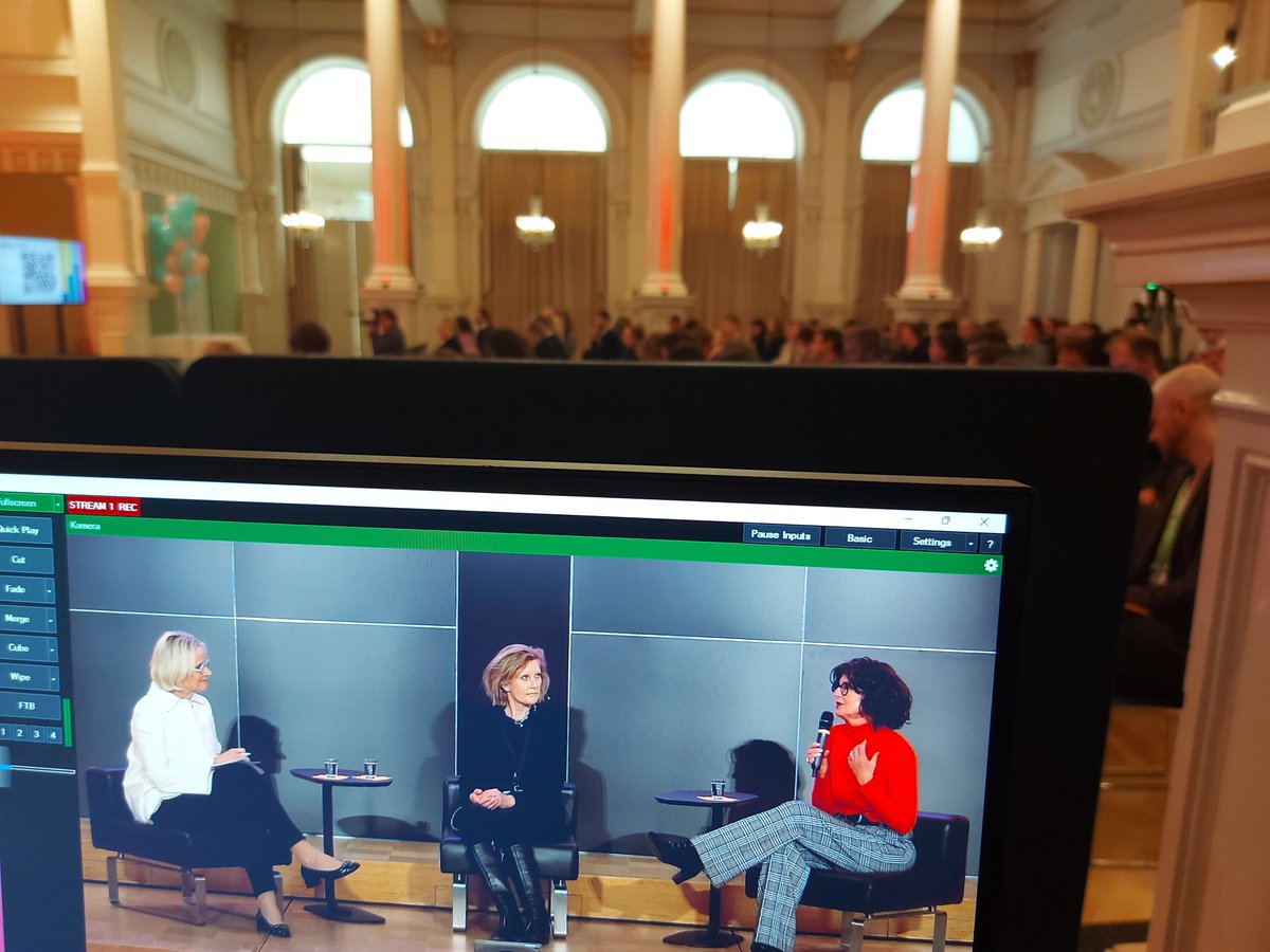 ZhengQf's tweet photo. @mlrinkineva  Marja-Leena asks @MiimuAiraksinen from @SrvGroup how cities and business could work together for sustainablities. Miimu thanks @helsinki for providing opportunities @eurocities #EDF2023 #Helsinki https://t.co/ookywuhsFQ