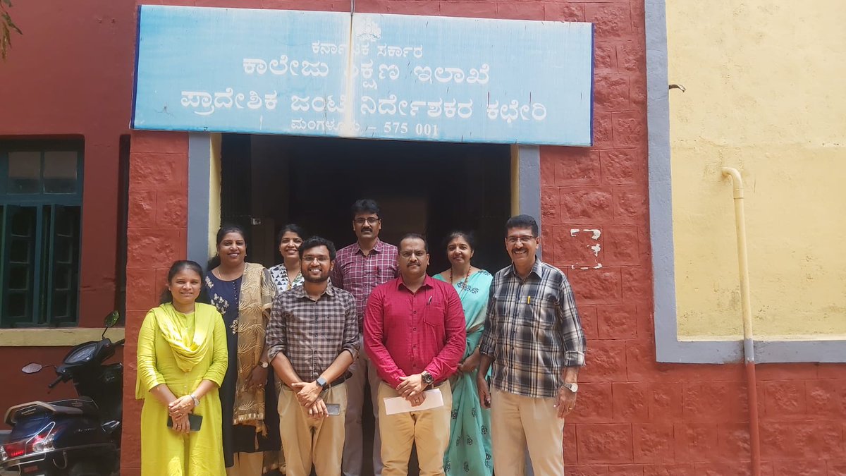NAAC_India's tweet photo. Interacted with Principals and IQAC coordinators of HEIs of Mangalore district in Dept. of Collegiate Education, Regional Joint Directorate Office on 14th March 2013. https://t.co/go2NKzN7VH