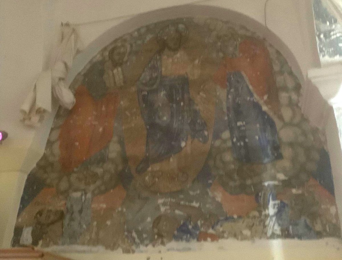 ykbiltekin's tweet photo. #Niğde #Fertek kilise cami freski. Ortada Hz. İsa sağ Hz. İlyas sol Hz. Musa alttaki başlar ise Petrus Yakup ve Yuhanna. Anlatılan olay ise #Metamorfoz Bayramıdır. 6 Ağustos'ta Ortodoks Hristiyanlar tarafından kutlanır. https://t.co/FlhBX1YR5S