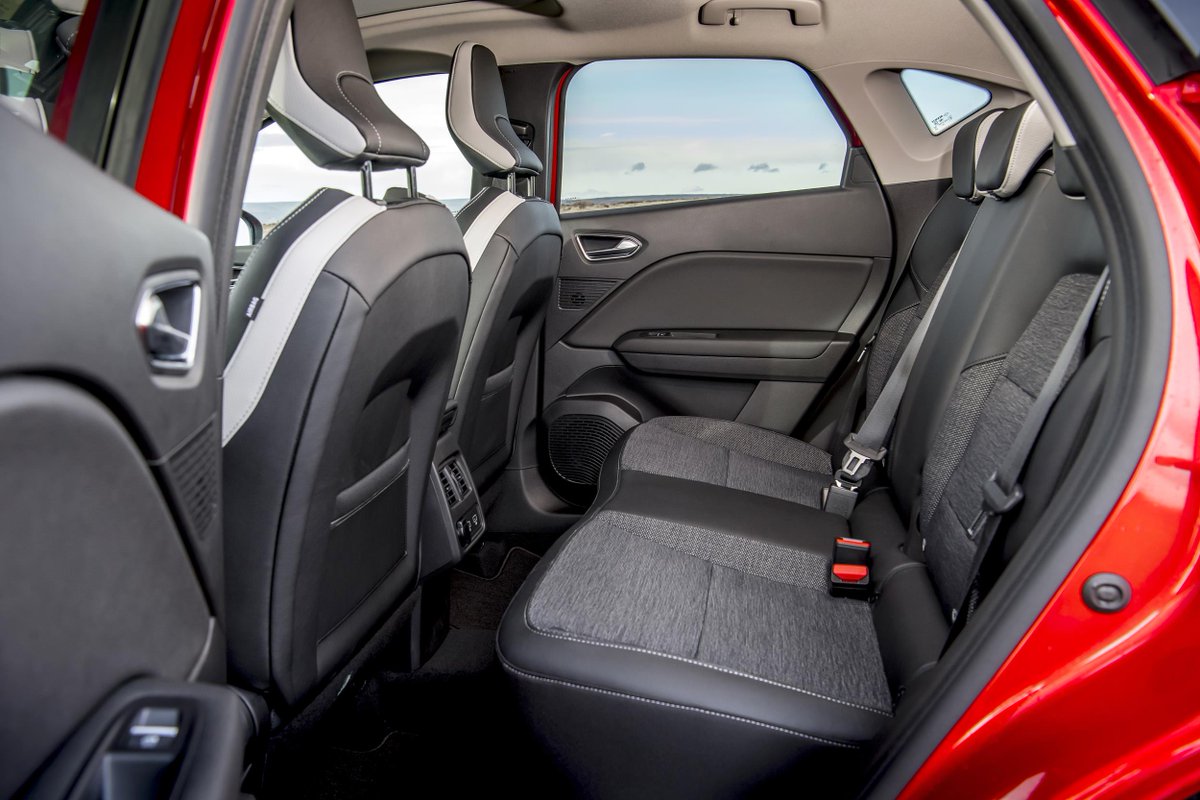 drivenbynd's tweet image. All-New Renault Captur is reborn as a modern and elegant SUV, offering a unique experience – versatile and adaptative to ones needs, thanks to the intuitive technology, an unmistakable and comfortable cabin, and an athletic SUV design, inside and out : 

communitybynd.com/2023/03/23/the…