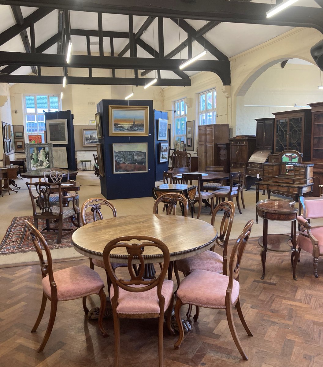 Wilson55Auction's tweet photo. We've had a busy viewing for the Northern Art and Modern & Contemporary sales which start today, still time to register https://t.co/RCxDWEialJ, furniture to be sold in our April Fine & Classic sale online soon #cheshire #auctionviewing #northernart https://t.co/UTW8HuK0YM