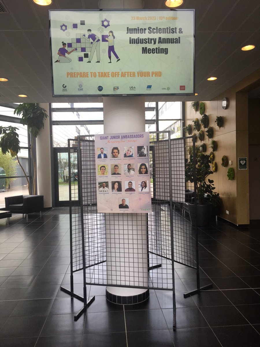 [#JSIam]🤩Here we are! Welcome to the JSIam23! An event to prepare to take off after the #PhD🚀. 📣The event just started with a #conference: 'To what extent cross-disciplinary #skills?' with @RD2Conseil, @SchneiderElec, @PelicanHealth & @UGrenobleAlpes #CareerStrategy #Job