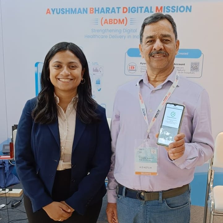 AyushmanNHA's tweet photo. #NATHEALTHAnnualSummit
The NHA team helped Dr. K D Kotlia register with Healthcare Professionals Registry (#HPR) under the Ayushman Bharat Digital Mission (#ABDM).
#AyushmanBharat #DigitalHealth #DigiDoctor https://t.co/idiJWYguRA