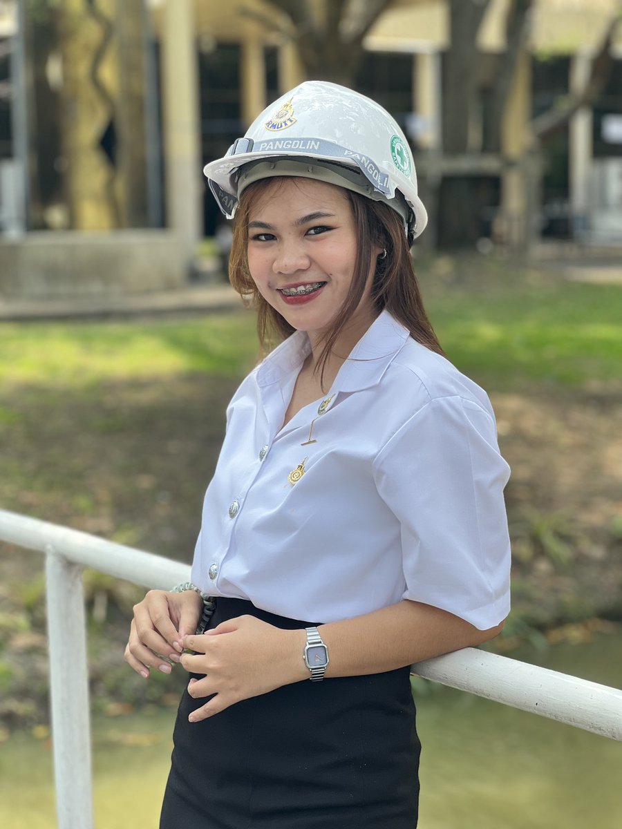 รับหมวกแล้วค้าบบ