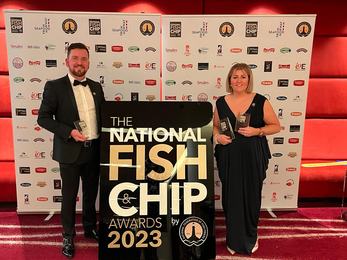 In just six years, The Fish Works on Largs promenade in North Ayrshire has gone from small fry to big fry, gaining nationwide recognition. This includes having their branding feature pitchside at Anfield Stadium during a recent Liverpool game!

READ>>> library.myebook.com/FryMag/frymarc…