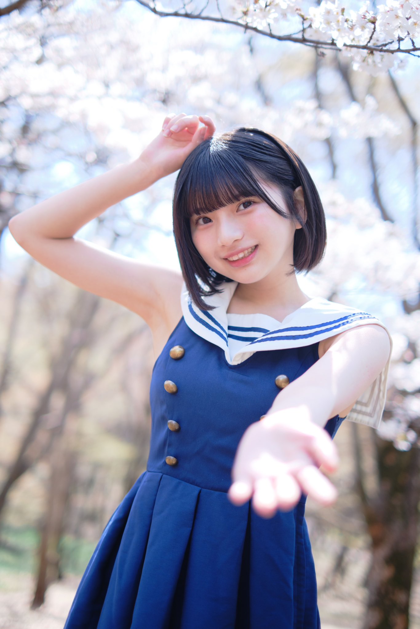 姫野ひなの（#Mooove!）直筆サイン入り ブロマイド Amazon.co.jp: Mooove 姫野ひなの サインチェキ : 文房具