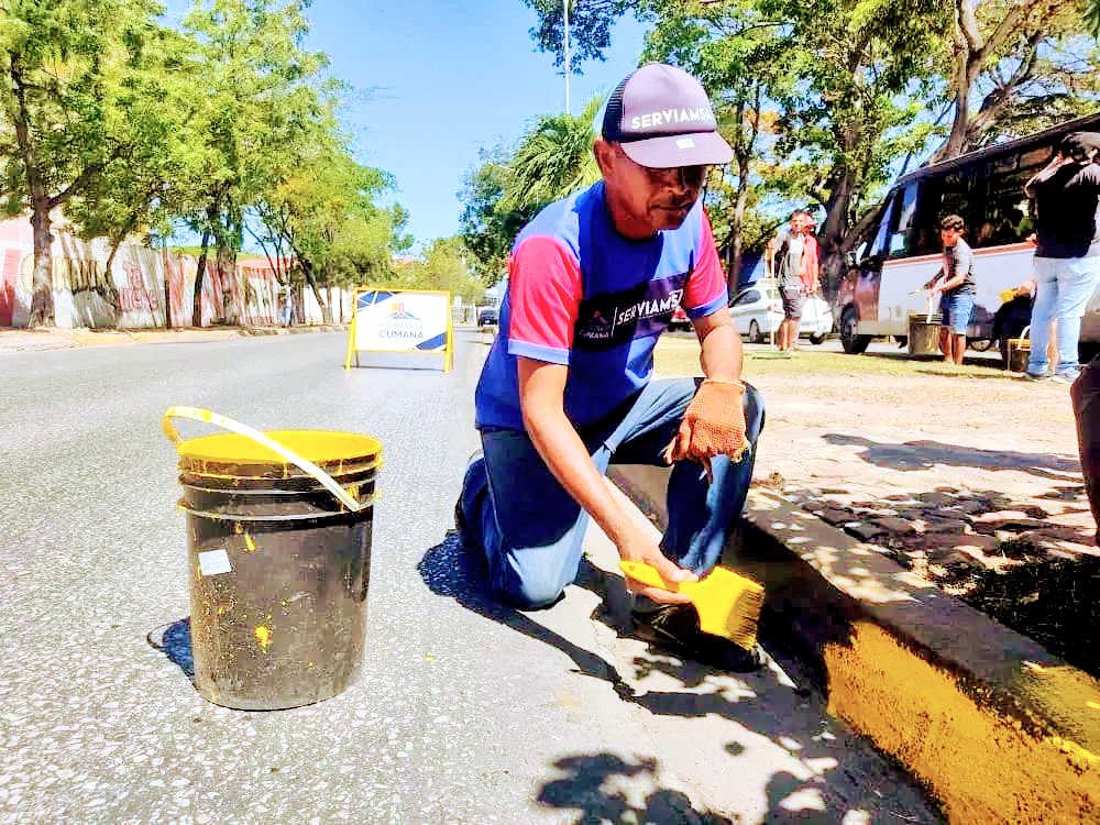 Titomara4's tweet photo. #23Mar ||🇻🇪YO♥️CUMANÁ
📢 Así lo expresó el nuestro alcalde activo .@lossifontes
En cada espacio un despliegue de nuestras cuadrillas..🚧
Seguimos enalteciendo,  nuestra ciudad de #Cumana
➡️.@FermariOrtega
➡️ #Sucre
➡️ #oriele
#NiCorrupciónNiPrivatización https://t.co/yf8HX8d0bn