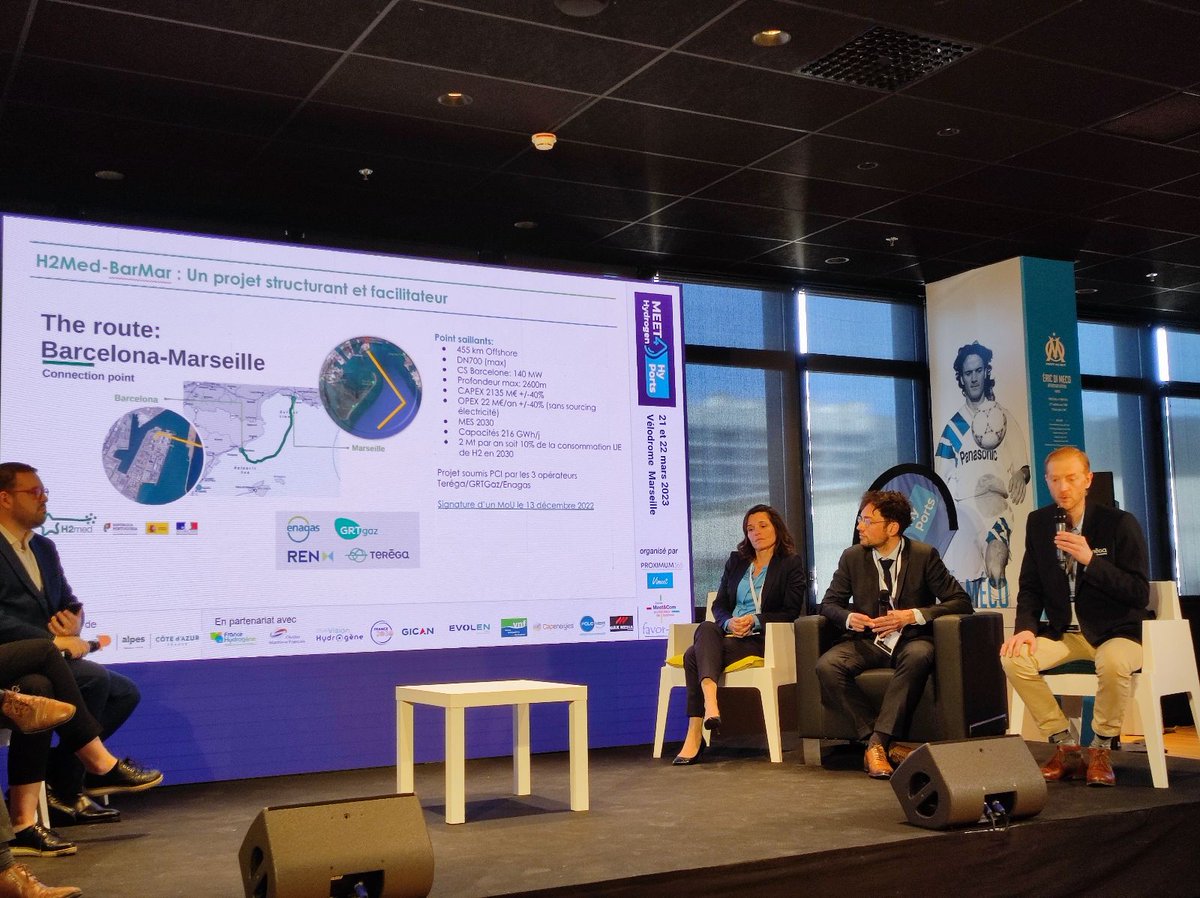 Teregacontact's tweet photo. Hier matin , notre expert @wrahain intervenait à une table ronde sur les challenges de l'approvisionnement en #H2 aux côtés de @Ecologie_Gouv ,@GRTgaz, @Geostockgroup , #Kawasaki et @Hysilabs dans le cadre du salon @Meet4Hydrogen 🚢🌊 https://t.co/srmkcqxXE1