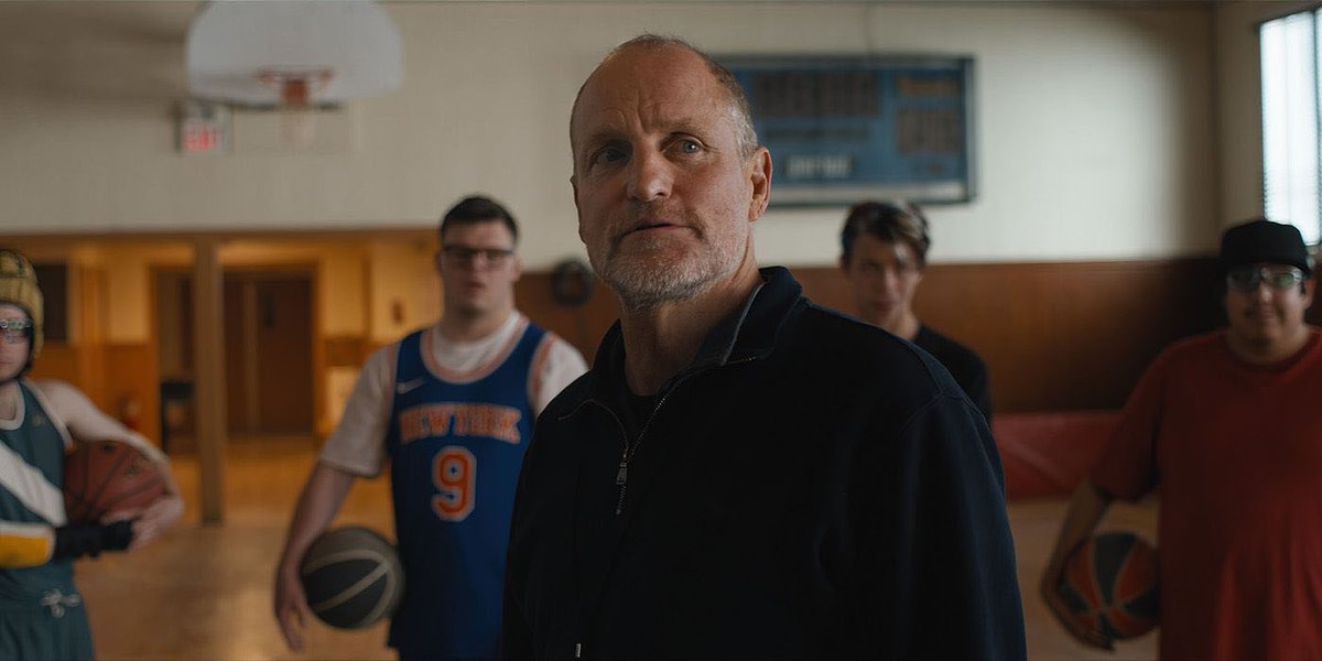 spoileralertcin's tweet photo. Woody Harrelson in Campioni (2023) per la regia di Bobby Farrelly
#film #movie #cinema #cinefilo #BobbyFarrelly #WoodyHarrelson #CKimMiles #Champions

https://t.co/0QVImXeHwH https://t.co/2FfU67Ln3g