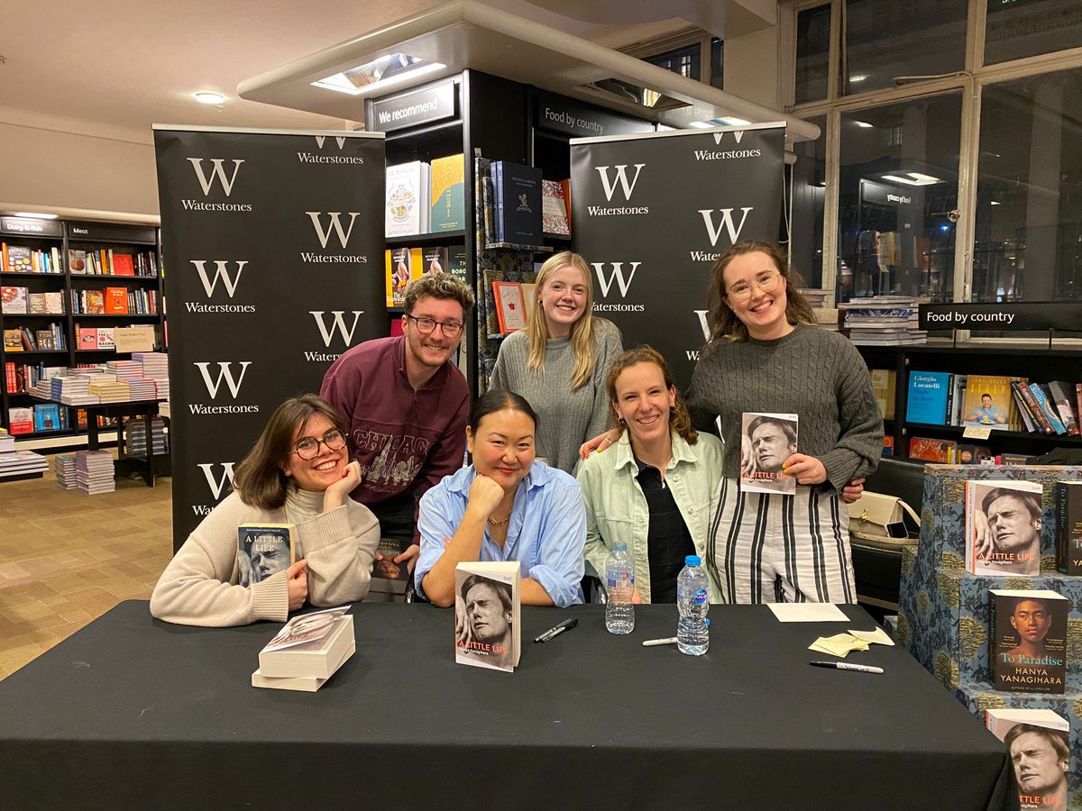 ✨ Bookseller dreams coming true left, right and centre. The best evening with the incredible Hanya Yanagihara ✨ <a href="/WaterstonesPicc/">Waterstones Piccadilly, London</a> dream team