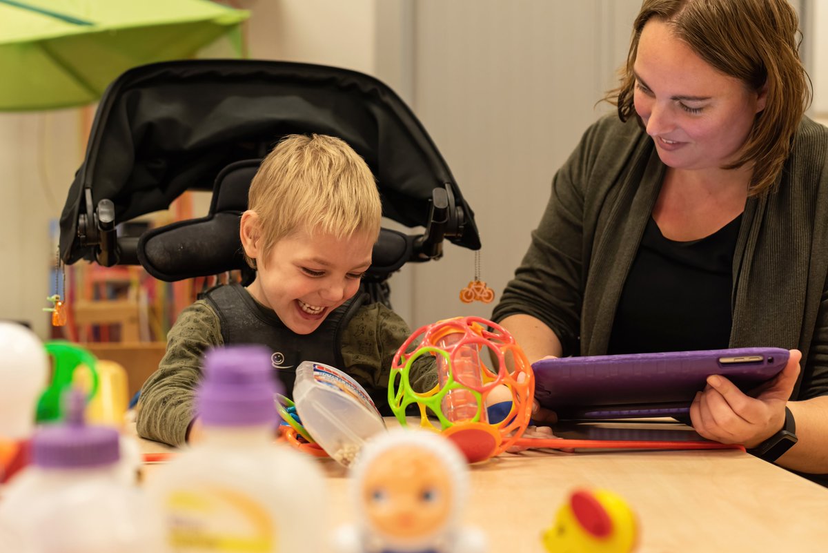 Ben jij ook Visio? Voor onze woongroepen Vlindertuin en Lavendel in Haren zoeken we een begeleider voor 24 uur per week. #ikzorg 
werkenbijvisio.org/vacaturebeschr…