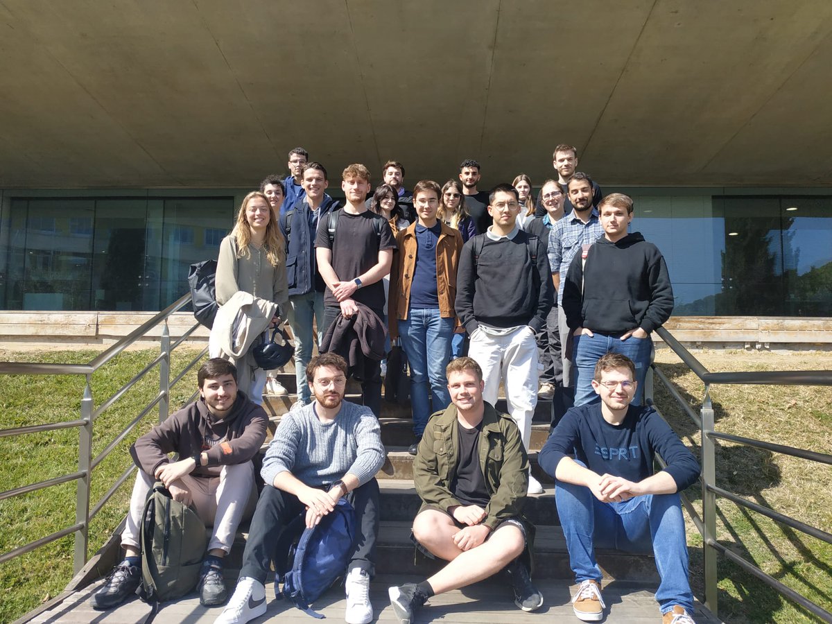 MonicaAguilarIg's tweet photo. The Master in Urban Mobility of @la_UPC supported by @EITUrbanMob prepares visits to bring our students closer to entities and infrastructures in Barcelona related to urban mobility 🛴🚌🌇🤖🚴‍♀️Do you want to join us?
https://t.co/JAdUl7lPSC
@FSoriguera, @ElisaSayrol, @Maerbcn 
⬇️ https://t.co/JnBSFLfCSD