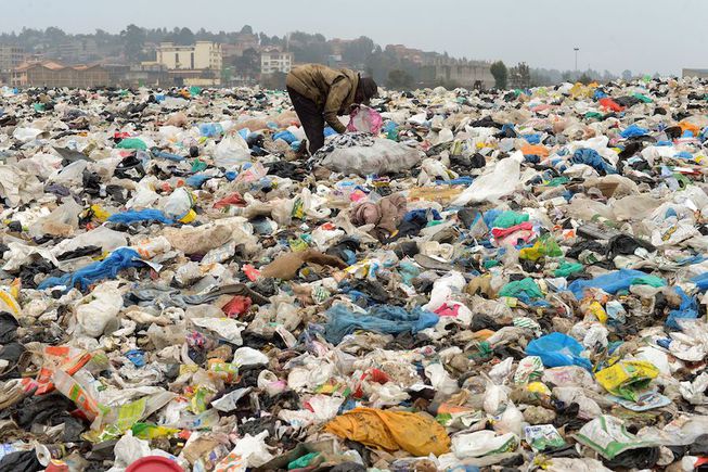 benogeh's tweet photo. No amount of recycling schemes &amp; ocean clean-ups are going to totally remove the #mark of plastic mess we have created. Plastics are a #scar that will hopefully warn future generations of the folly of unsustainable over-consumption. #RethinkPlastics #plasticwaste #globaltreaty https://t.co/qONJPZaXBd