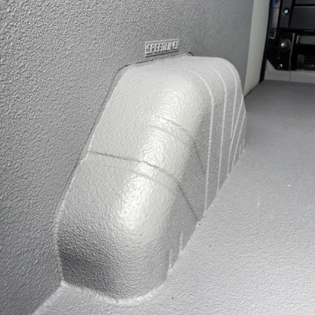 vehicleaccltd's tweet image. A Ford Custom has come in for the following to be supplied and fitted: • Speedliner in light grey, Grey poly lined rear doors &amp;amp; a roof mounted vent
Call or email us today for a FREE quote
0117 379 0279 / sales@vehicle-accessories.net
#vehicleaccessories #speedliner #speedlining