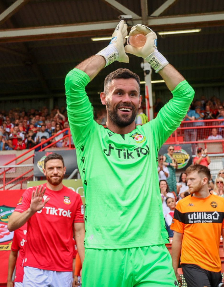 AJoshMossWorld's tweet photo. @Wrexham_AFC https://t.co/641OOSRwvH