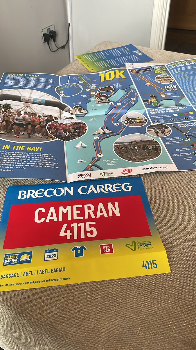 Big weekend incoming, run for the Diversity Dragons. ALN group for children allowing them greater acces to sport, run by close friends. Please donate what you can &amp; RT 🧡💙 justgiving.com/crowdfunding/d…