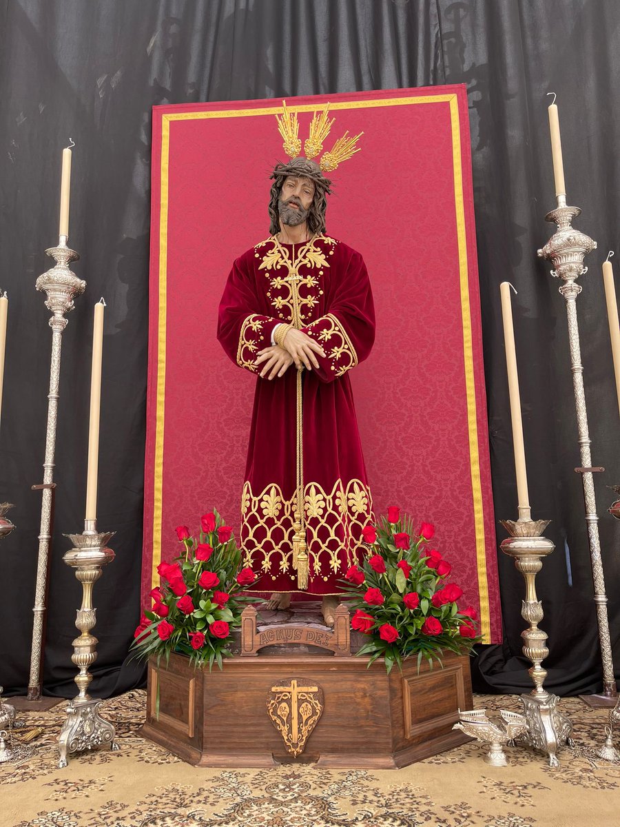 AbnegacionSB's tweet photo. Nuestro Padre Jesús de la Abnegación se encuentra en solemne besamanos para todos los devotos en la capilla.

⛪️ C/Jazmineras
🕙11:00h - 14:00h y 17:00h - 21:00h.

#abnegaciónsevilla23 https://t.co/dhERxEk8vN
