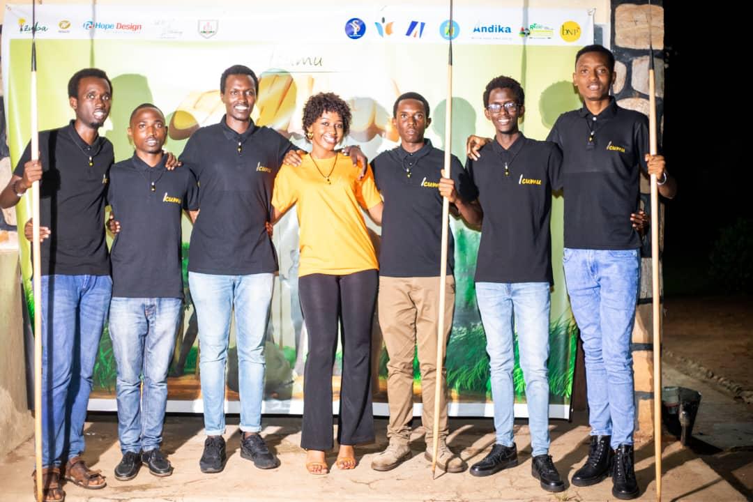 wasili_burundi's tweet photo. Retour en image: Ce 21/03/2023, @wasili_burundi faisait partie des sponsors à l'avant première du film d'animation "GAHANGA", une oeuvre de jeunes talents de l'association #Icumu
#wasili-#burundi #wasiliandnoother https://t.co/BvGbByWBZn