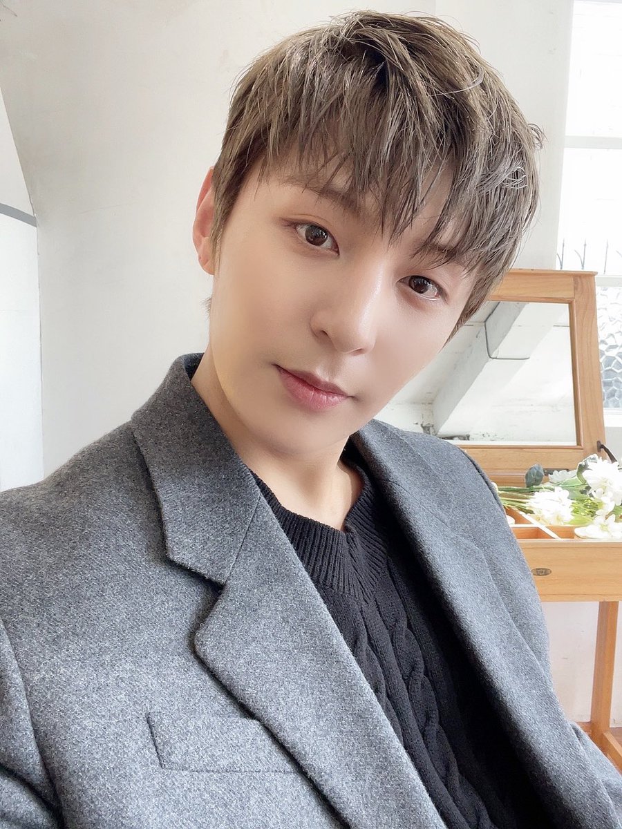 GoldenChild's tweet photo. [🎥] [Y를 만나다] 실제 육상 선수 출신.. '아육대' 금메달 휩쓸었던 아이돌계 우사인볼트 (입대 전 마지막 인터뷰) (출처 : 아이돌올림픽 | YouTube)

▶ https://t.co/oXgWl9iBtP

#Y #최성윤 #ChoiSungYun
#GoldenChild #골든차일드 #GNCD
#내가_바람이라면_Y곁에_머물게
#바람이라면 https://t.co/4M727e03nC