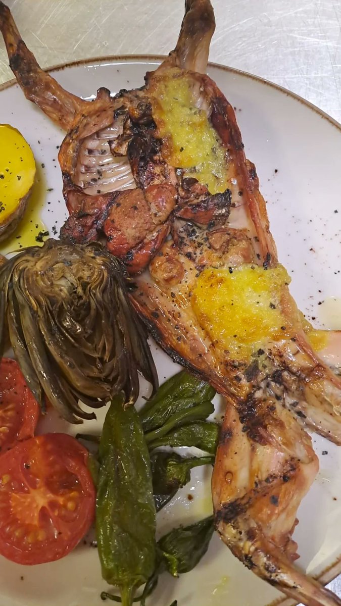 La Pelejaneta (@lapelejaneta) on Twitter photo 