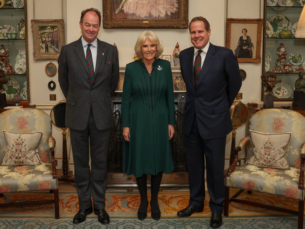 The Royal Family (@RoyalFamily) on Twitter photo 2023-03-23 10:10:37 Yesterday at Clarence House, The Queen Consort, Colonel-in-Chief of the @RiflesRegiment, welcomed General Sir Patrick Sanders, the Regiment’s outgoing Colonel Commandant, and Lieutenant General Tom Copinger-Symes, the new Colonel Commandant. Yesterday at Clarence House, The Queen Consort, Colonel-in-Chief of the @RiflesRegiment, welcomed General Sir Patrick Sanders, the Regiment’s outgoing Colonel Commandant, and Lieutenant General Tom Copinger-Symes, the new Colonel Commandant.
