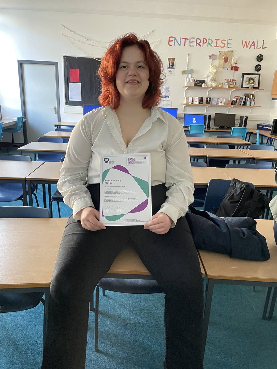 dotferg's tweet photo. Congratulations to all our Career Ready Graduates 🎓@knoxacademy #scotgrad23 Proud of their commitment and thanks to Charles River, Young Scot and EDF for supporting our young people. https://t.co/2qCvHl34sc