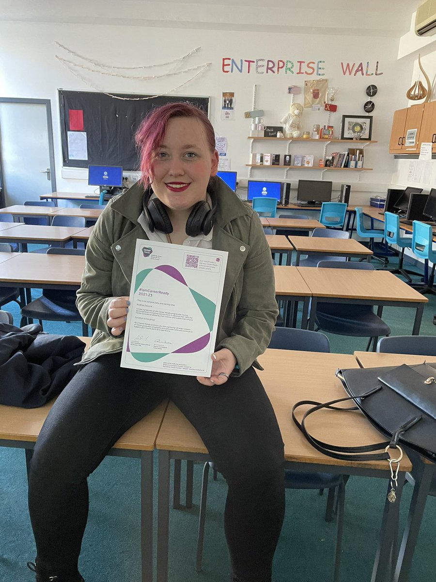 dotferg's tweet photo. Congratulations to all our Career Ready Graduates 🎓@knoxacademy #scotgrad23 Proud of their commitment and thanks to Charles River, Young Scot and EDF for supporting our young people. https://t.co/2qCvHl34sc