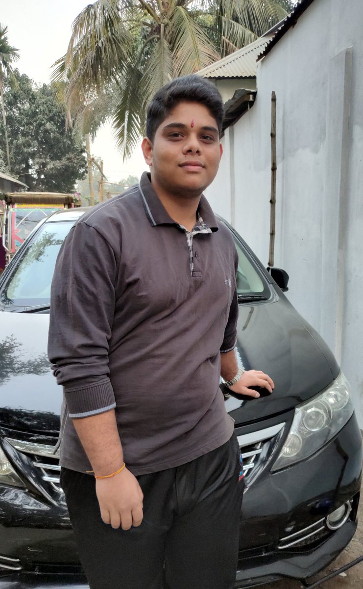 JompaySaha's tweet photo. 🚘🚘🚘 https://t.co/GgJQdgTkou