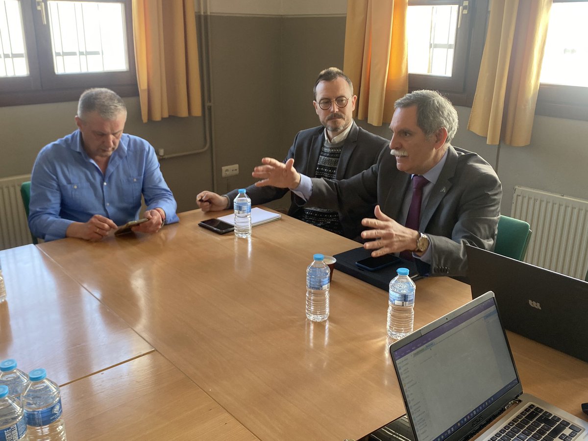 ➡️ Un placer visitar el CEIP María Moreno para mantener una reunión de trabajo con directores/as de Villanueva de Córdoba, Cardeña, Torrecampo, Pedroche y Conquista. Gracias por el agradable encuentro.