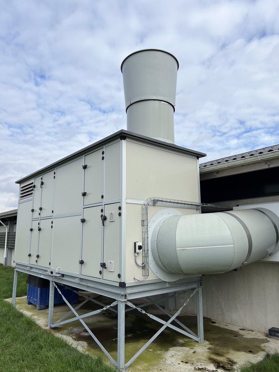 GeotekAgri's tweet photo. A couple of days over in Holland with @MultiheatInter looking at the latest modifications to the Switch Superior, what’s new for 23/24 and discussing future modification options ✅

We even squeezed in a visit to a very nice HeatXchanger install 👌

A really productive visit 👍 https://t.co/a22o5B8dBl