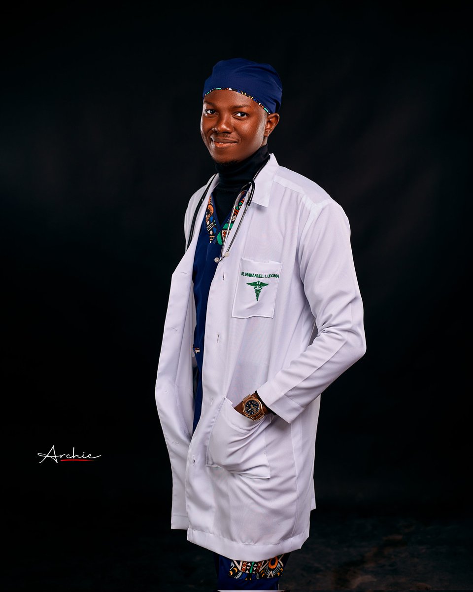 eeeyhu's tweet photo. Tomorrow, Friday 24th March 2023, I will be inducted into the Medical and Dental Council of Nigeria as Medical Doctor.
I'm grateful to God, my family, friends, and teachers, the giants on whose shoulders I stand.
#Batchxi
#Magnaplexus
#Mfiggg
#MedTwitter https://t.co/pFPlgLV39o