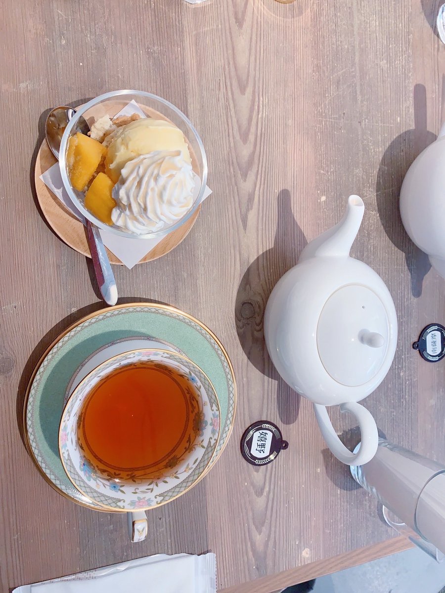 KUTeaBreak's tweet image. 先日、会員数名で北山紅茶館さんと一怜縁さんで紅茶をいただきました✨
カフェ巡りも積極的に行っていきたいですね！