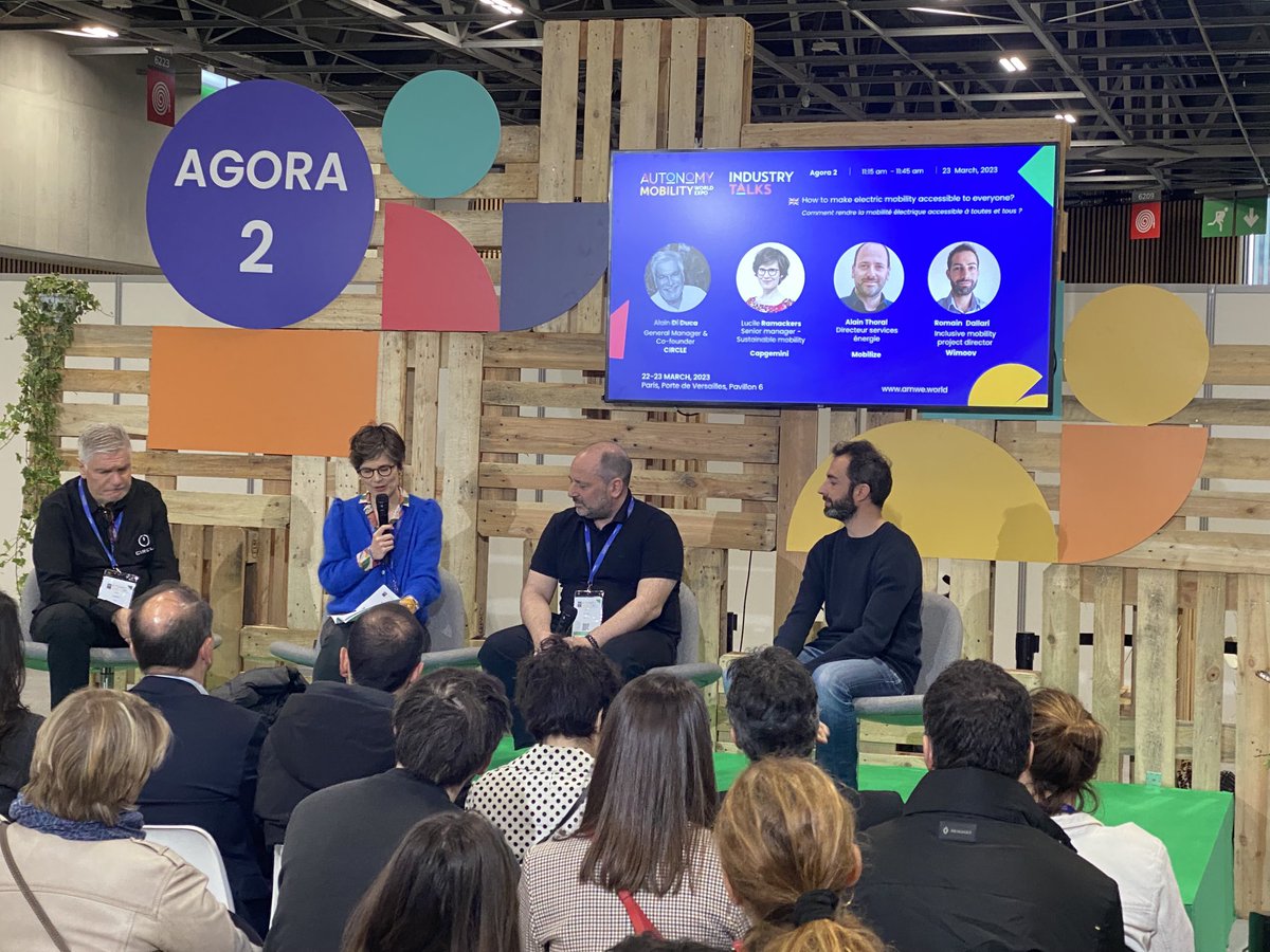 La table ronde sur « rendre la mobilité électrique accessible à tous » démarre à ⁦<a href="/AUTONOMY/">AUTONOMY</a>⁩ animée par ⁦<a href="/LucileRamackers/">Lucile Ramackers</a>⁩ avec ⁦<a href="/wearemobilizers/">Mobilize</a>⁩ ⁦<a href="/wimoov/">Wimoov</a>⁩ et Circle. #mobilite durable ⁦<a href="/CapgeminiInvent/">Capgemini Invent</a>⁩