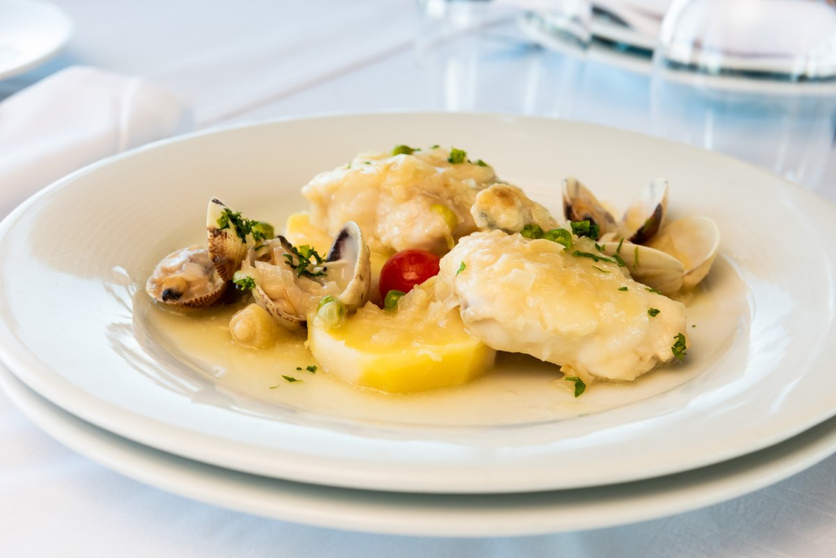 RocamarBaiona's tweet photo. ¿Ya sabes dónde comerás este fin de semana?🐟
Te esperamos en #Rocamar con estos deliciosos platos😋
Reserva 📞 986 355 204

 #RestauranteRocamar #Baiona #restaurantegallego #restauranteBaiona https://t.co/MAyP3Yj2uj