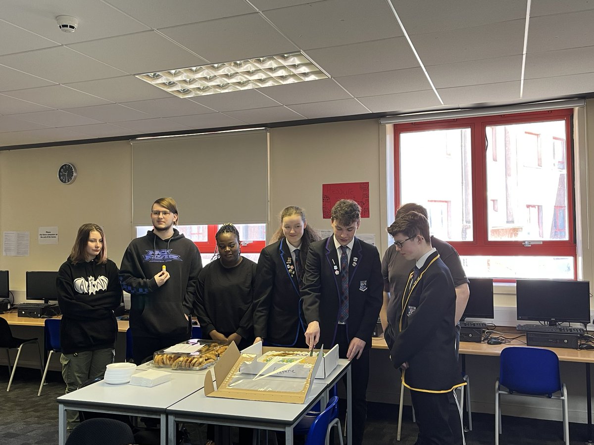 northfieldaca's tweet photo. @CareerReadyUK #Scotgrad23 Congratulations to our graduates. We are so proud of you! #Aspiretobeoutstanding https://t.co/IXVFgL6HUo